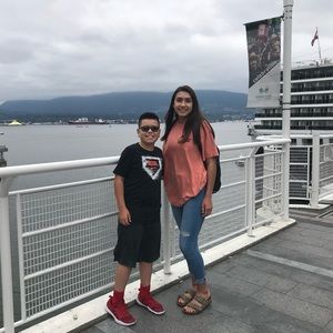 Meet your Posher, Isa